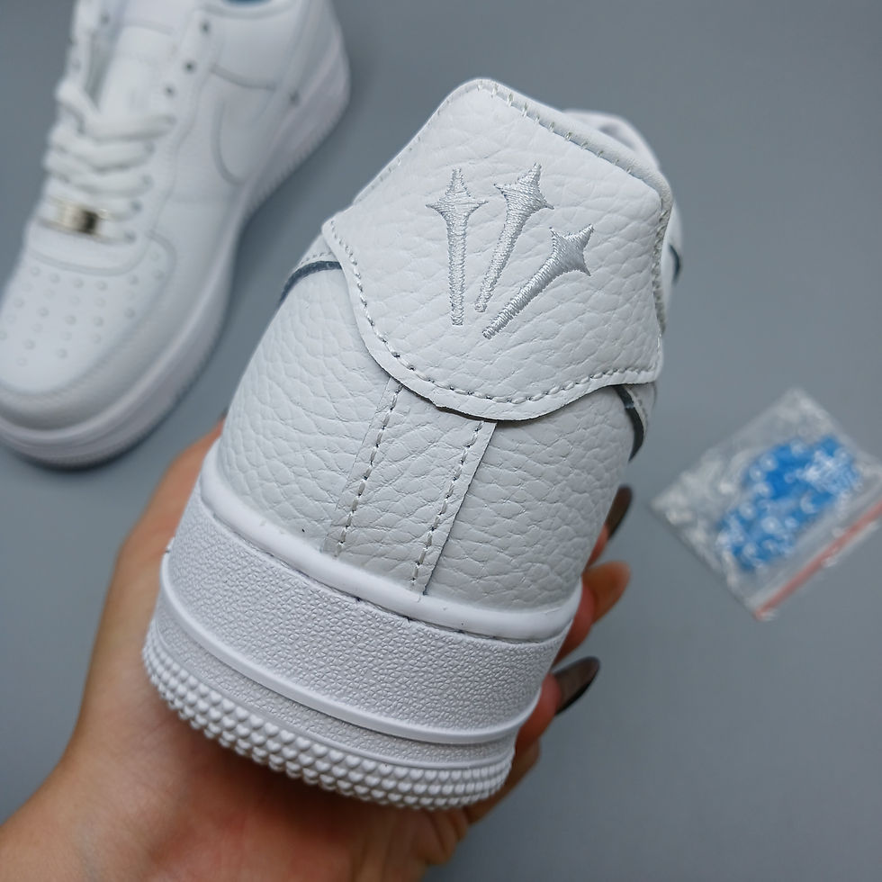 Miniatura: AF1 DRAKE NOCTA