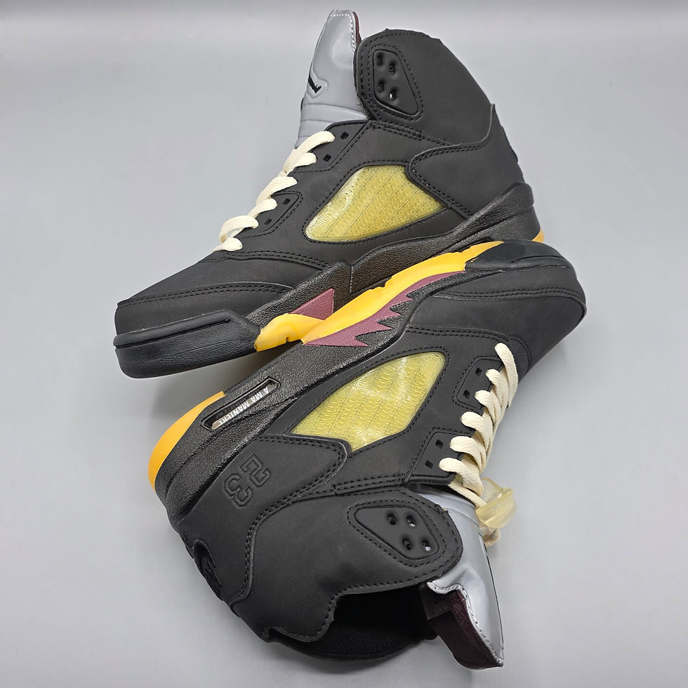 Miniatura: AJ5 A MA MANIERE BLACK