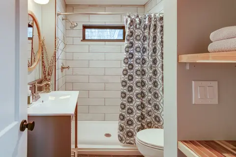 Lakes Region N.H, short term rental cleaning