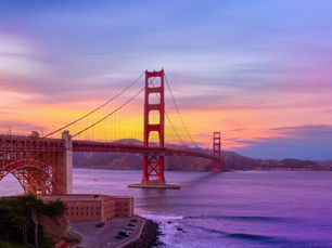 Golden Gate Bridge sunset San Francisco romantic view luxury experience
