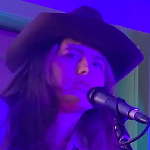 LIVE REVIEW: SOPHIE ROSE - SUSANNAH CLEGG - CAPER BOOK SHOP - OXFORD
