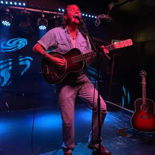 LIVE REVIEW: SEAN McCONNELL - ROBBIE CAVANAGH - THE GRACE - LONDON