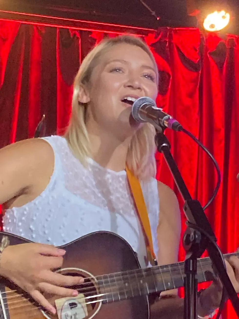 LIVE REVIEW: FLORENCE SOMMERVILLE ENDLESS HORIZONS ALBUM LAUNCH WITH LAURA BECKWITH - THE SOUND LOUNGE - SUTTON