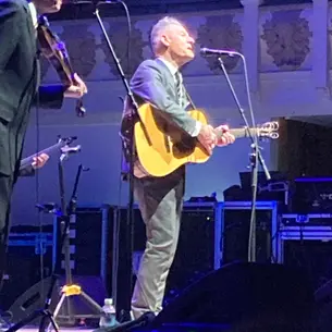LIVE REVIEW: LYLE LOVETT - CADOGAN HALL - LONDON