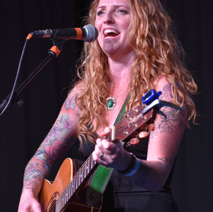 LIVE REVIEW: COUNTRY ON THE COAST  DAY 1 - KEZIA GILL
