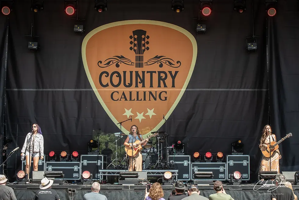 LIVE FESTIVAL REVIEW: COUNTRY CALLING: MAIN STAGE - JULY MOON