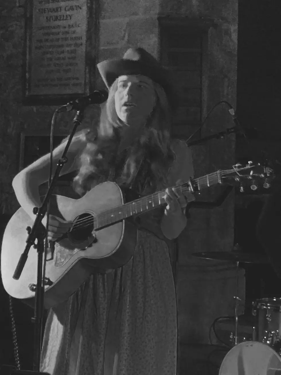 LIVE REVIEW: SAVANNAH GARDNER BAND / SUSANNAH CLEGG - DINTON PARISH CHURCH