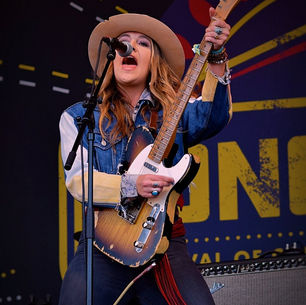 LIVE REVIEW: THE LONG ROAD FESTIVAL 2019: THE RHINESTONE STAGE - LAINEY WILSON
