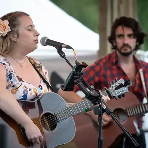 LIVE REVIEW: COUNTRY CALLING FESTIVAL - MEGAN LEE - THE HOMESTEAD STAGE