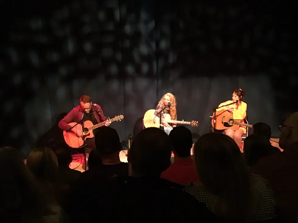 LIVE REVIEW: KEZIA GILL & FRIENDS - ROBERT VINCENT - HANNAH WHITE - THE FORGE - BASINGSTOKE