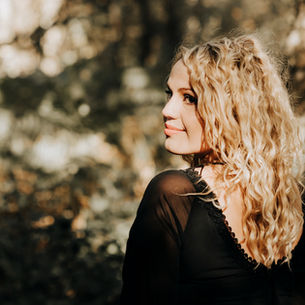 FESTIVAL PREVIEW: COUNTDOWN TO  BUCKLE & BOOTS 2021  - DEEANNE DEXETER