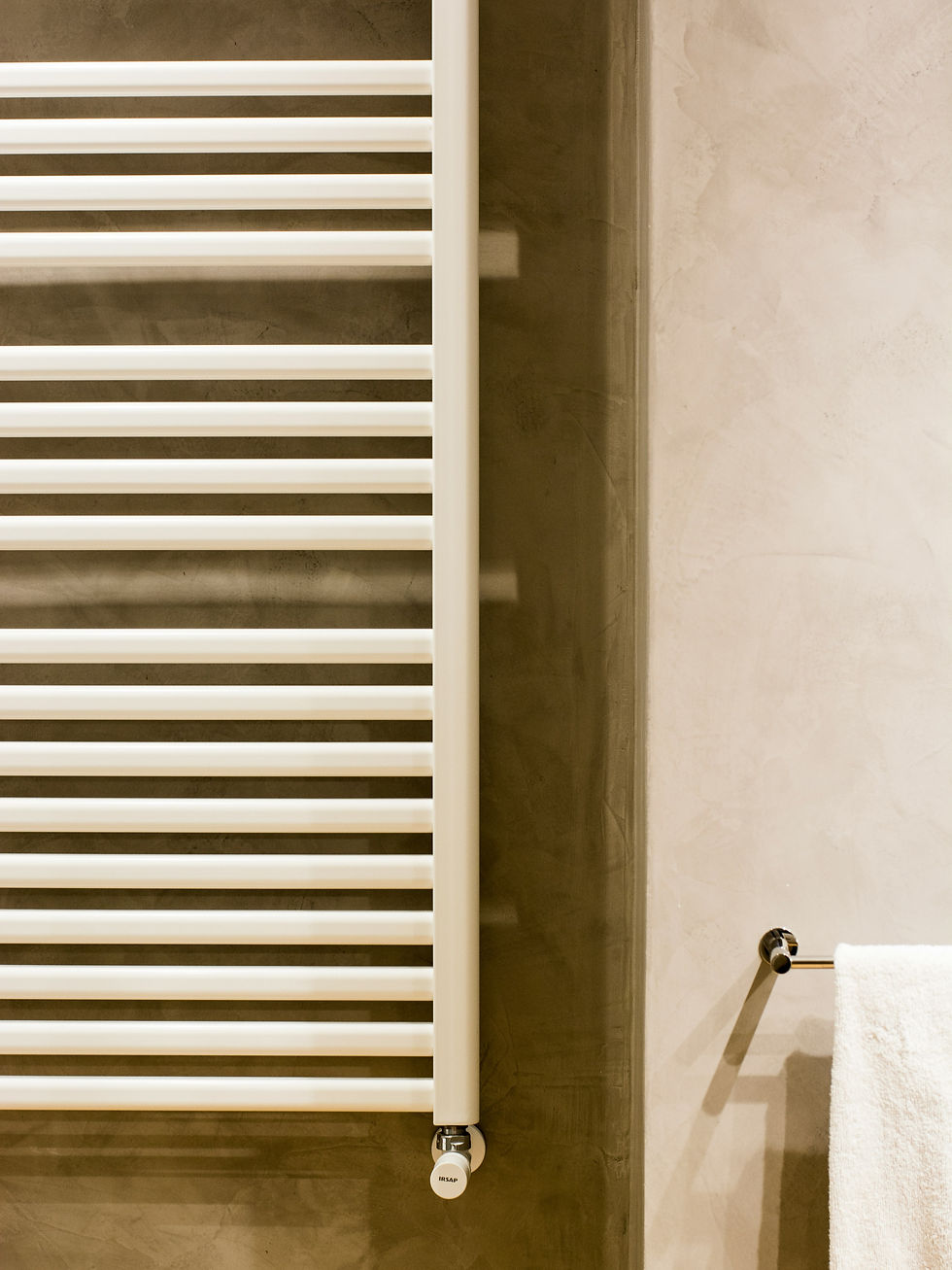 Creating the Perfect Spa-Like Bathroom: The Best Radiators to Add Luxury to Your Space