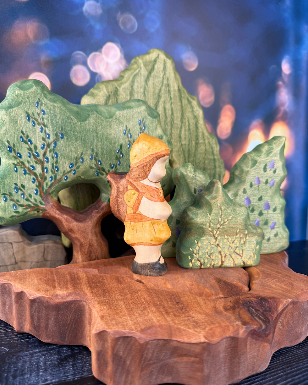 Diofa Muhely Handmade Wooden Pollen Fairy