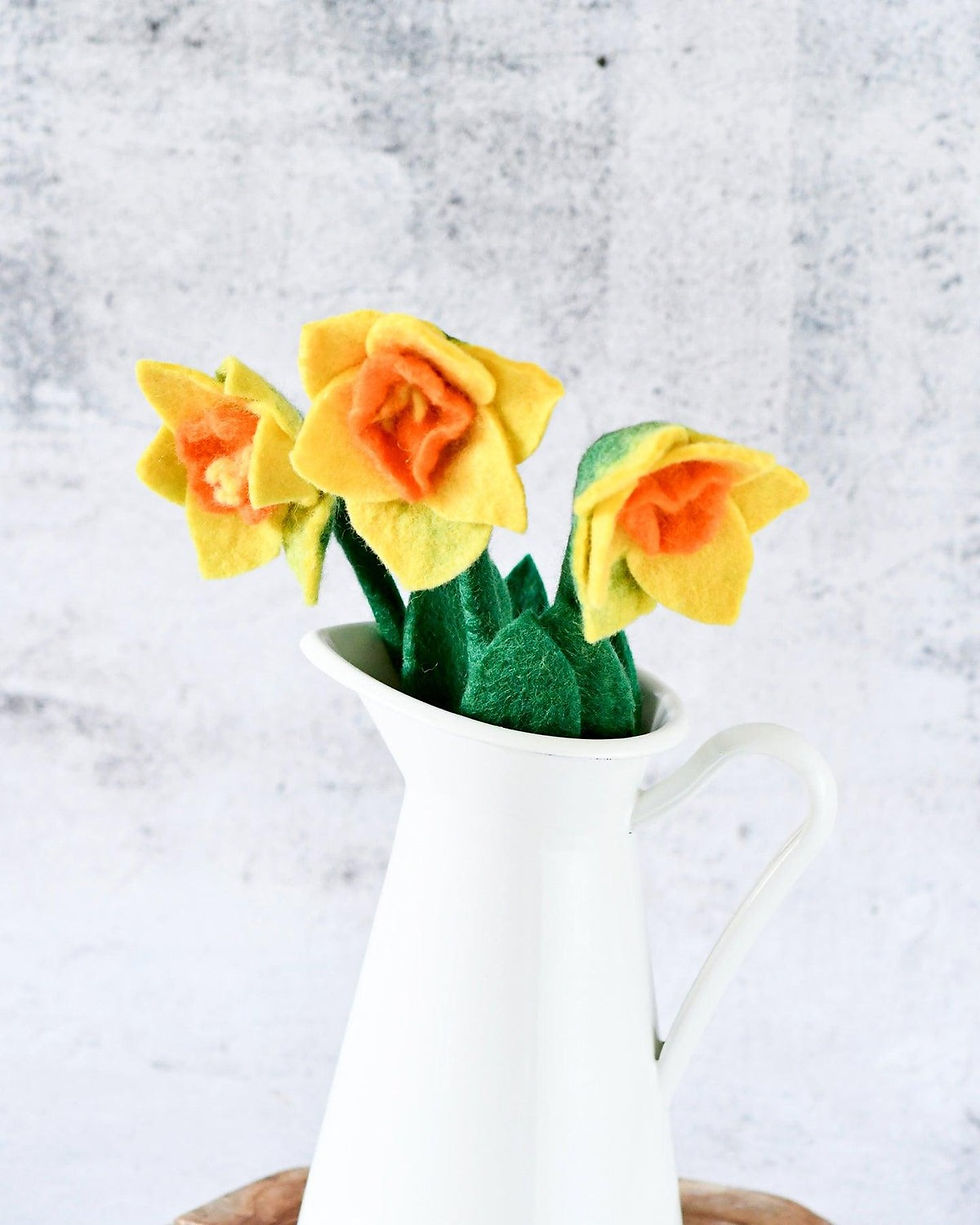 Tara Treasures Felt Daffodil Flower