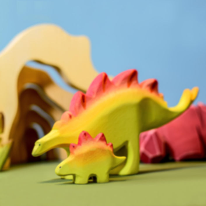 Bumbu Toys Wooden Stegosaurus Dinosaurs Set
