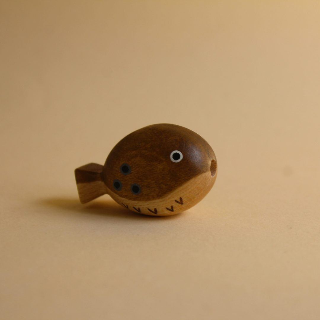 JUHARKA Handcrafted Wooden Pufferfish Figurine Toy