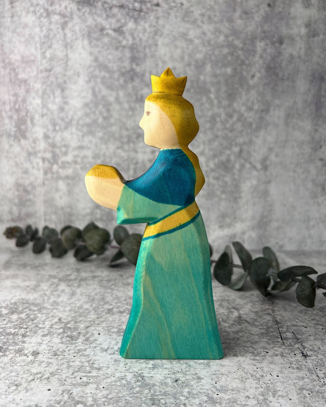 HolzWald Handmade Wooden Princess