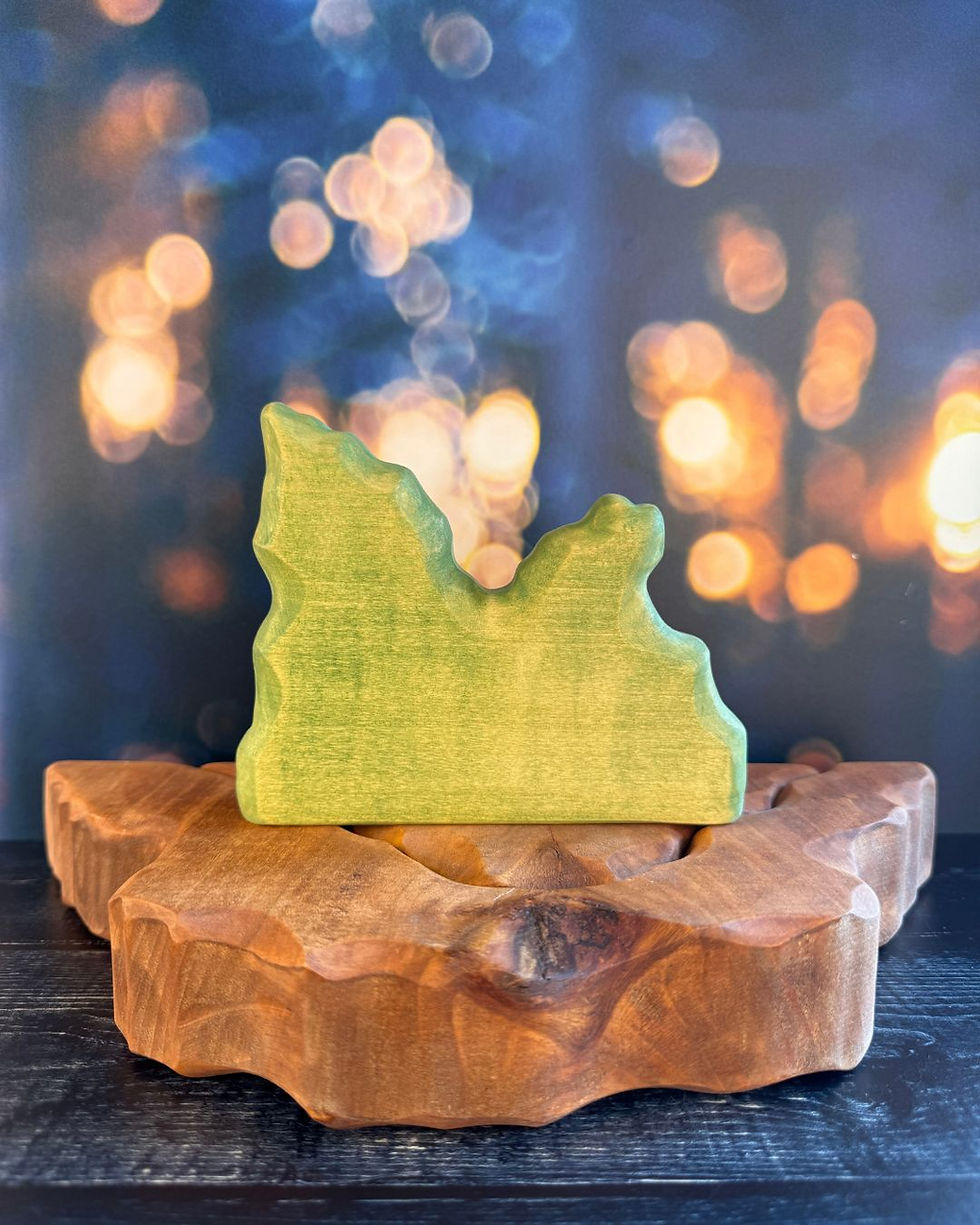 Diofa Muhely Handmade Wooden Yellow Bush