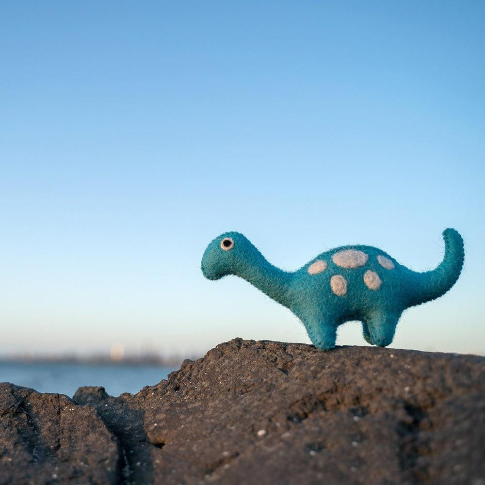 Tara Treasures Felt Dinosaur Toy - Blue Spots