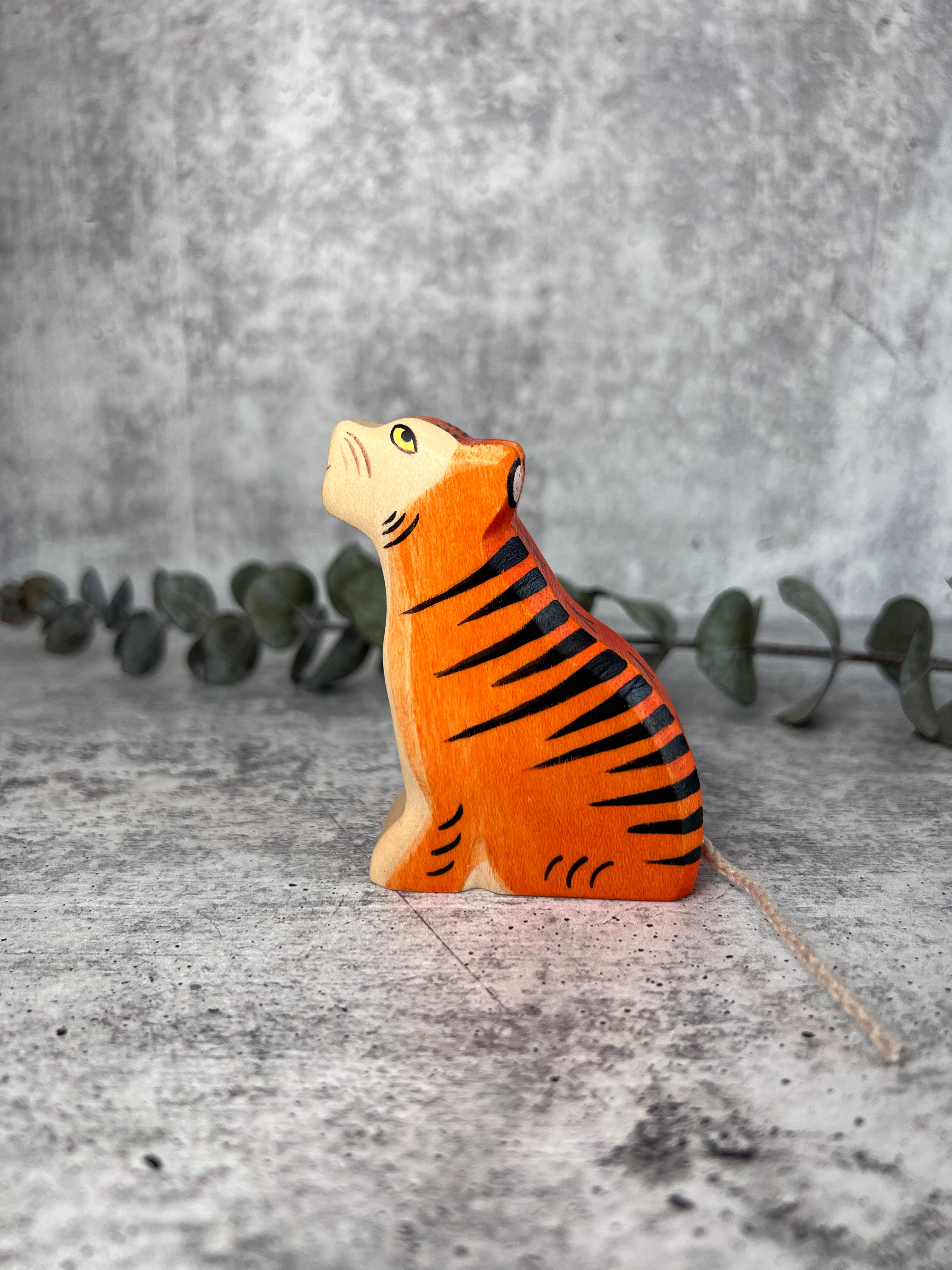 HolzWald Handmade Wooden Sitting Tiger-Small