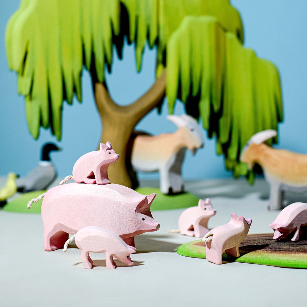 Thumbnail: Bumbu Toys Wooden Pig Family Set