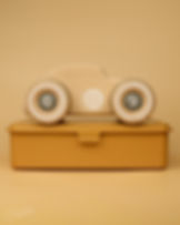 Chill Pepper Chunkies No. 03 – Wooden Toy Car "The Bug" (Natural)
