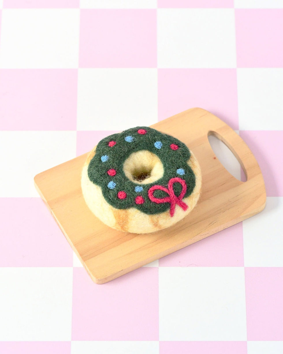 Tara Treasures Felt Christmas Donut - Green Holly Wreath Icing