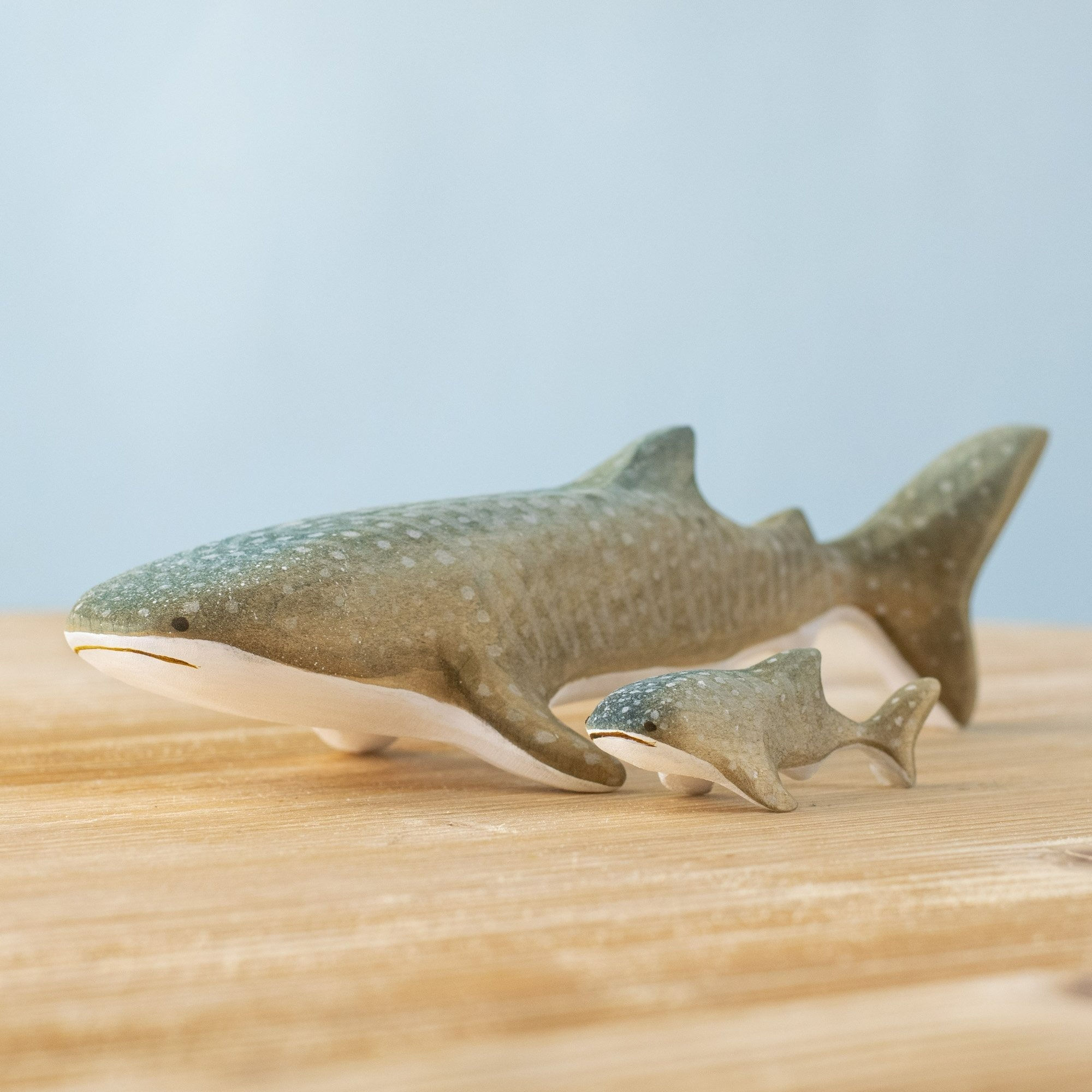 Bumbu Toys Wooden Whale Shark Family Set