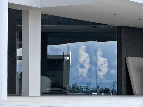 Puertas y ventanas Atlantic Shutters con la mejor seguridad en aluminio y vidrio