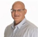 אורי להב.jpg