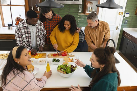 Kitchen_People_OP.jpg