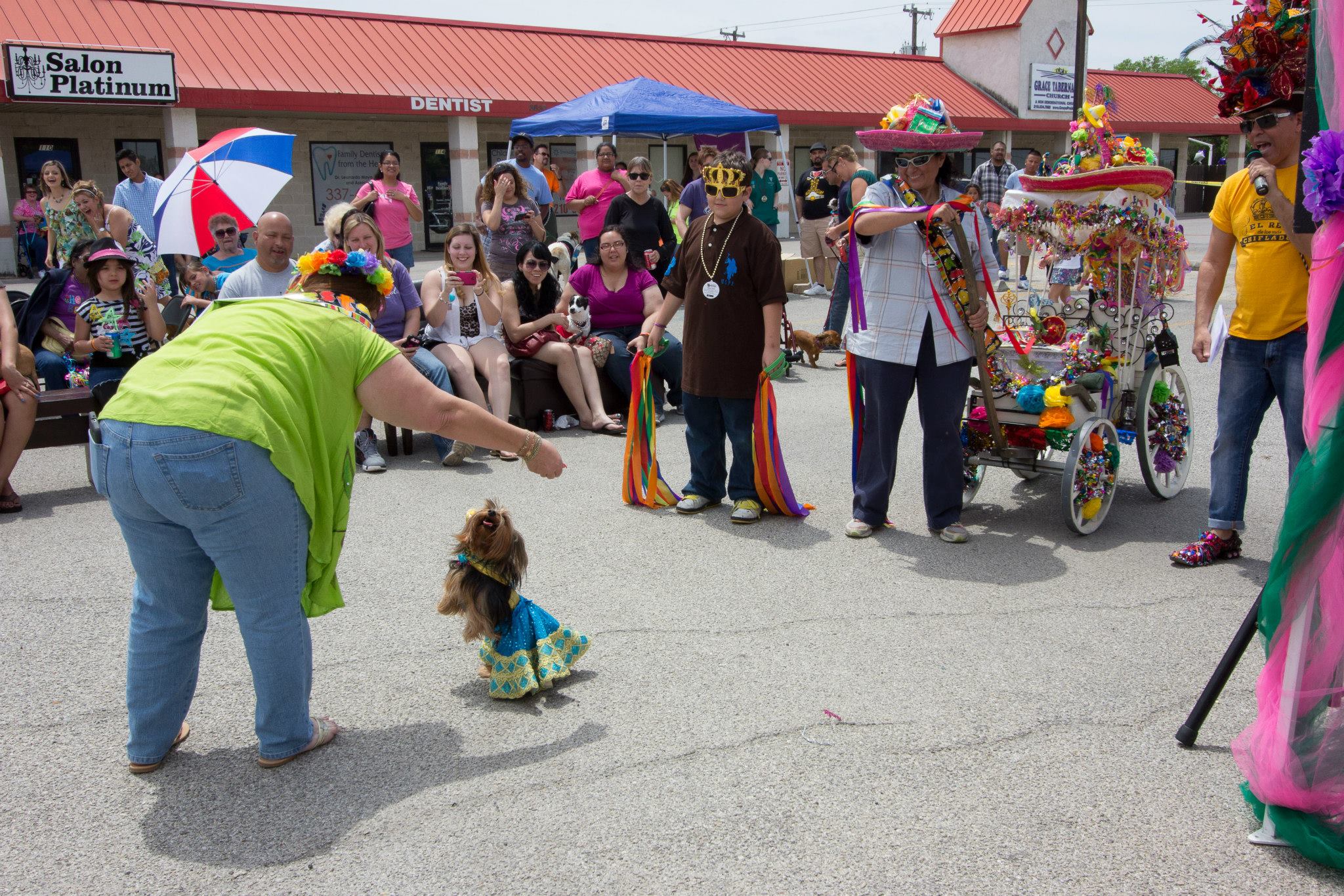 Fiesta 4 Paws 2014 72.jpg