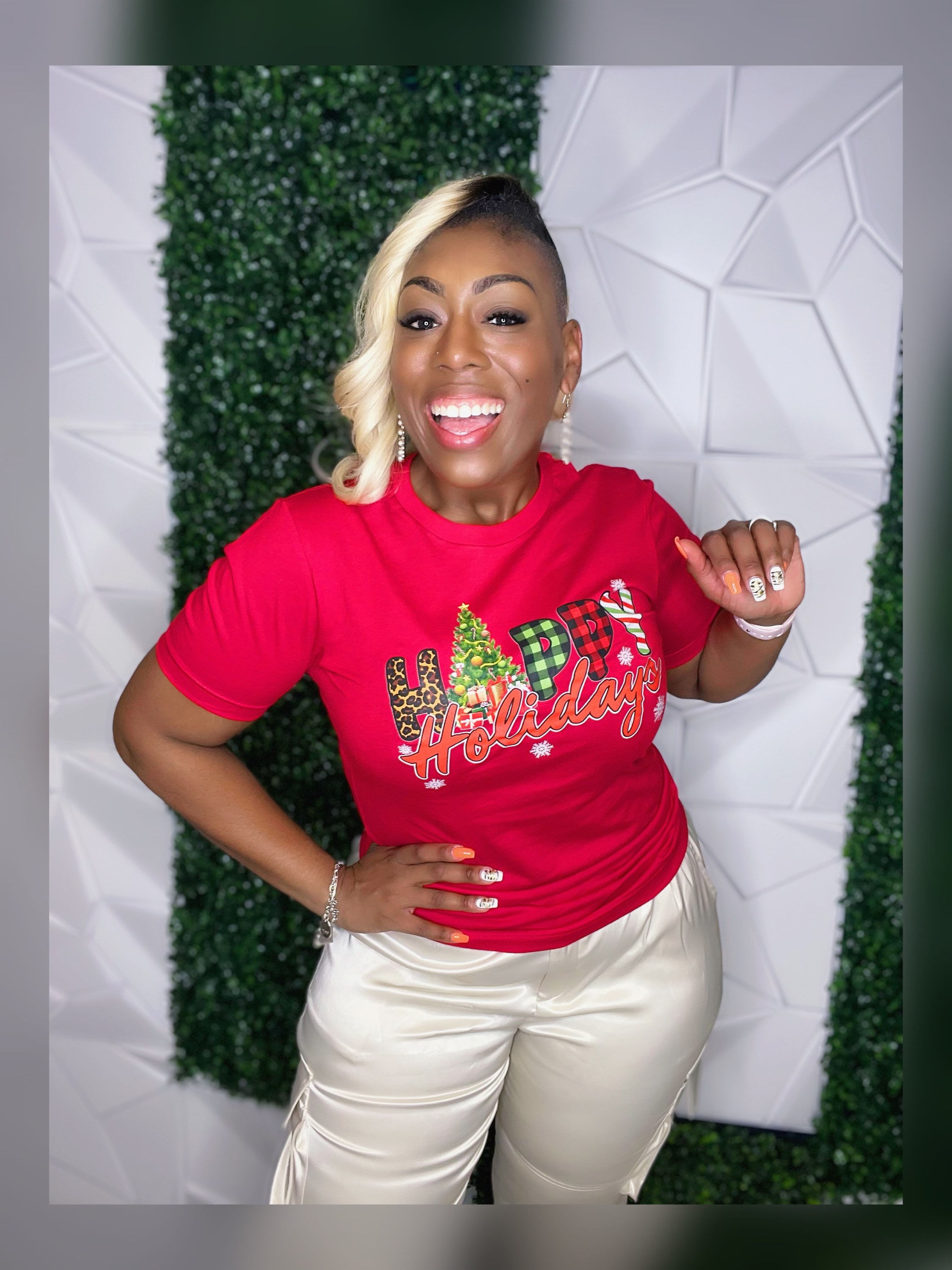 Happy Holidays Graphic T-shirt 