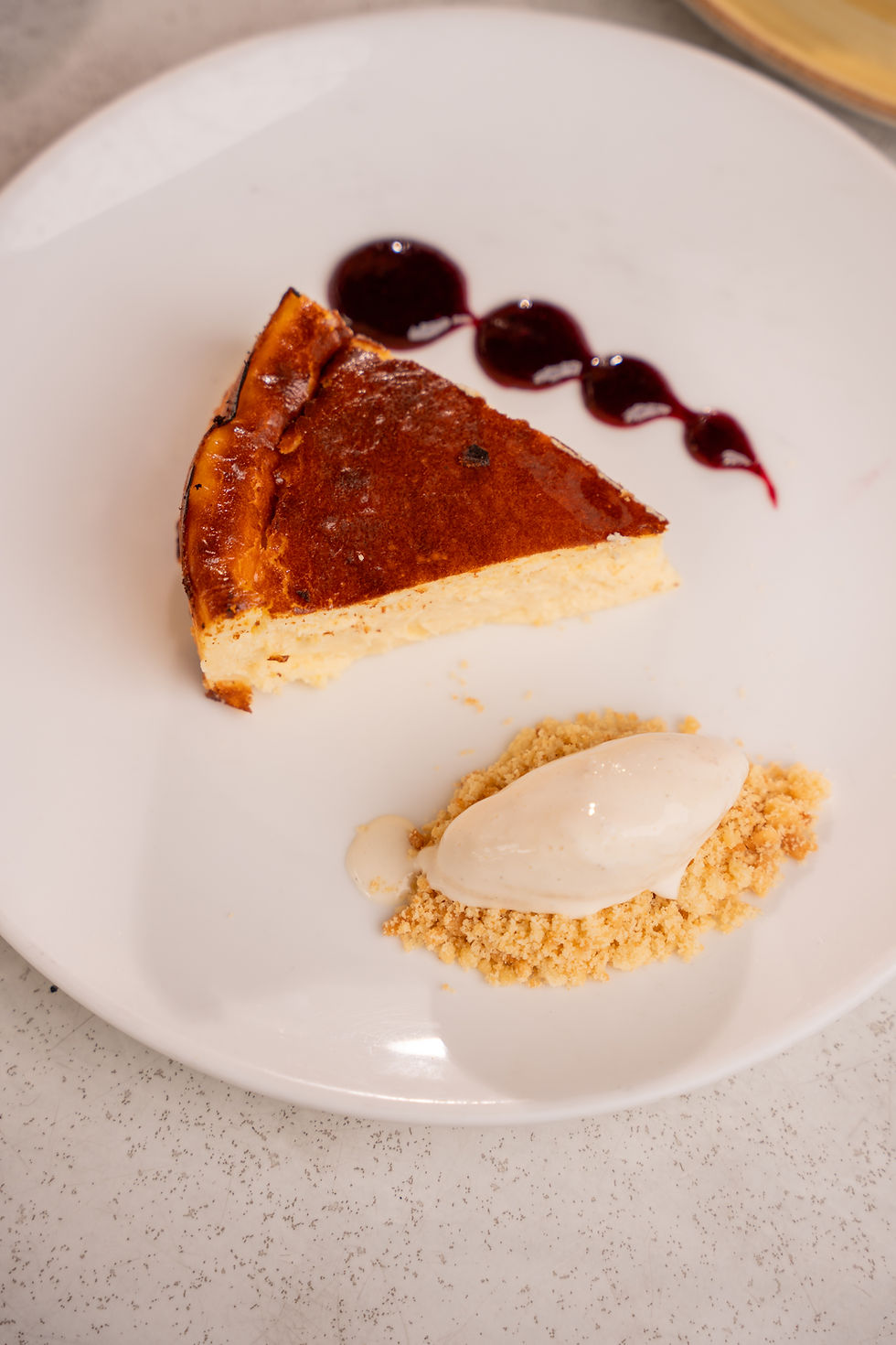 Tarta Vasca en Bogotá: la experiencia cremosa de Seratta Gourmand Market que tienes que probar