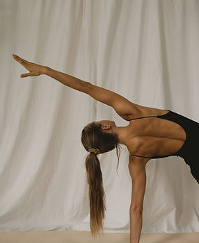 240722-dornerjohanna-yoga-300dpi-113_2.jpg