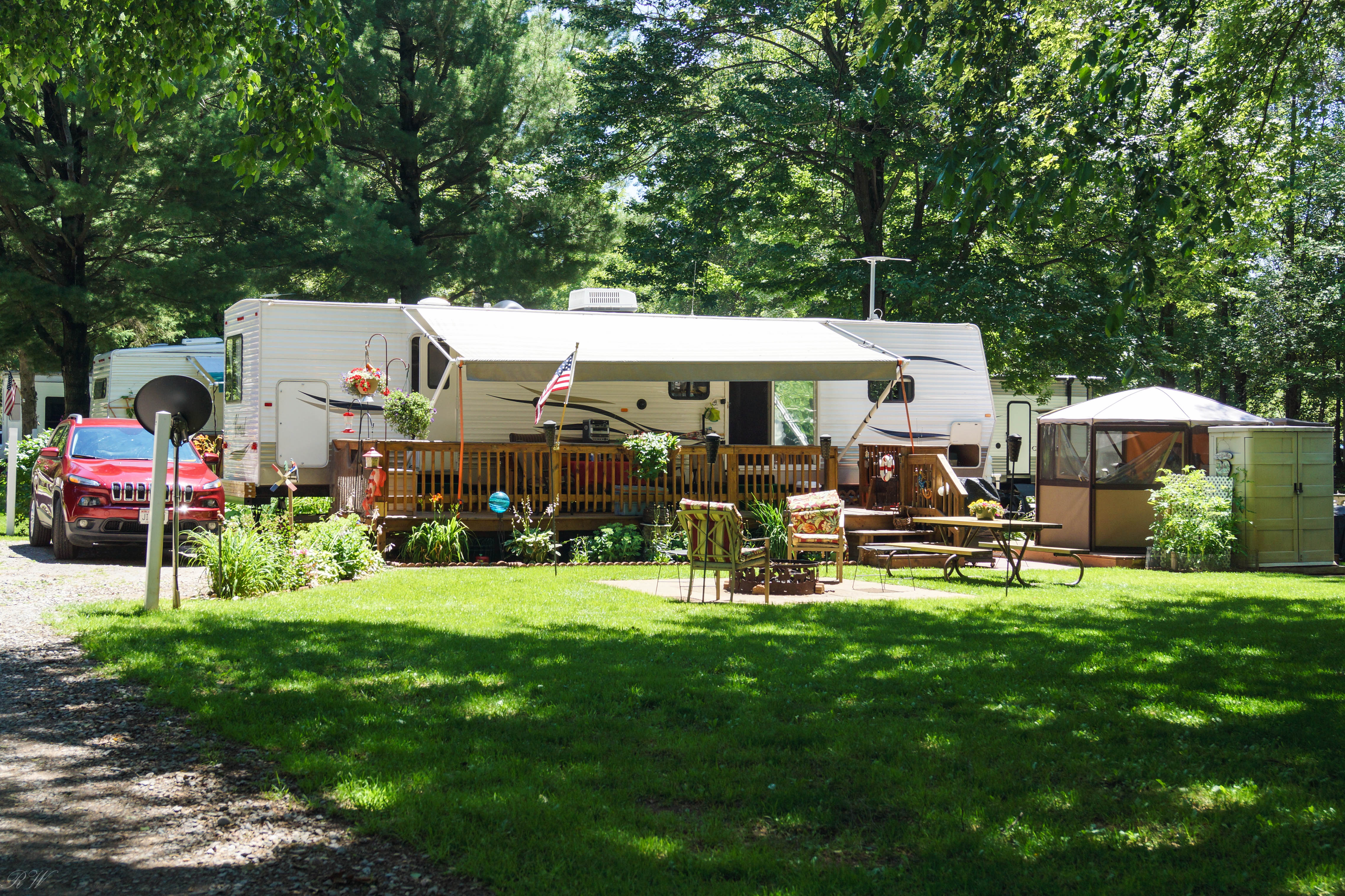 Ridgewood on the River