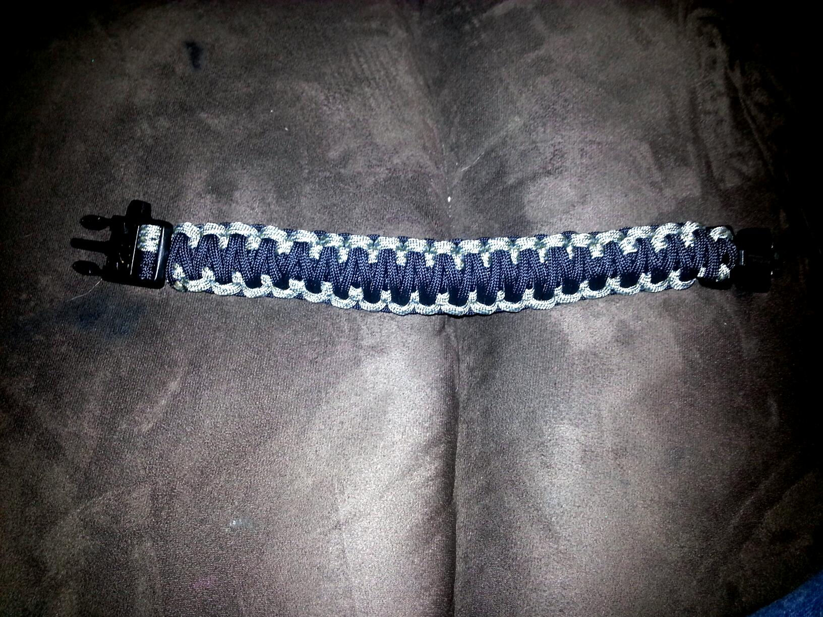 survival paracord bracelets
