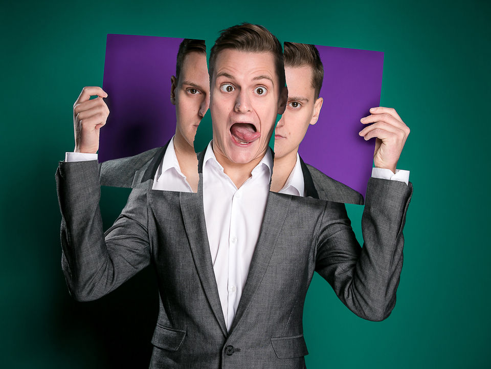 Comedy portrait of impressionist 