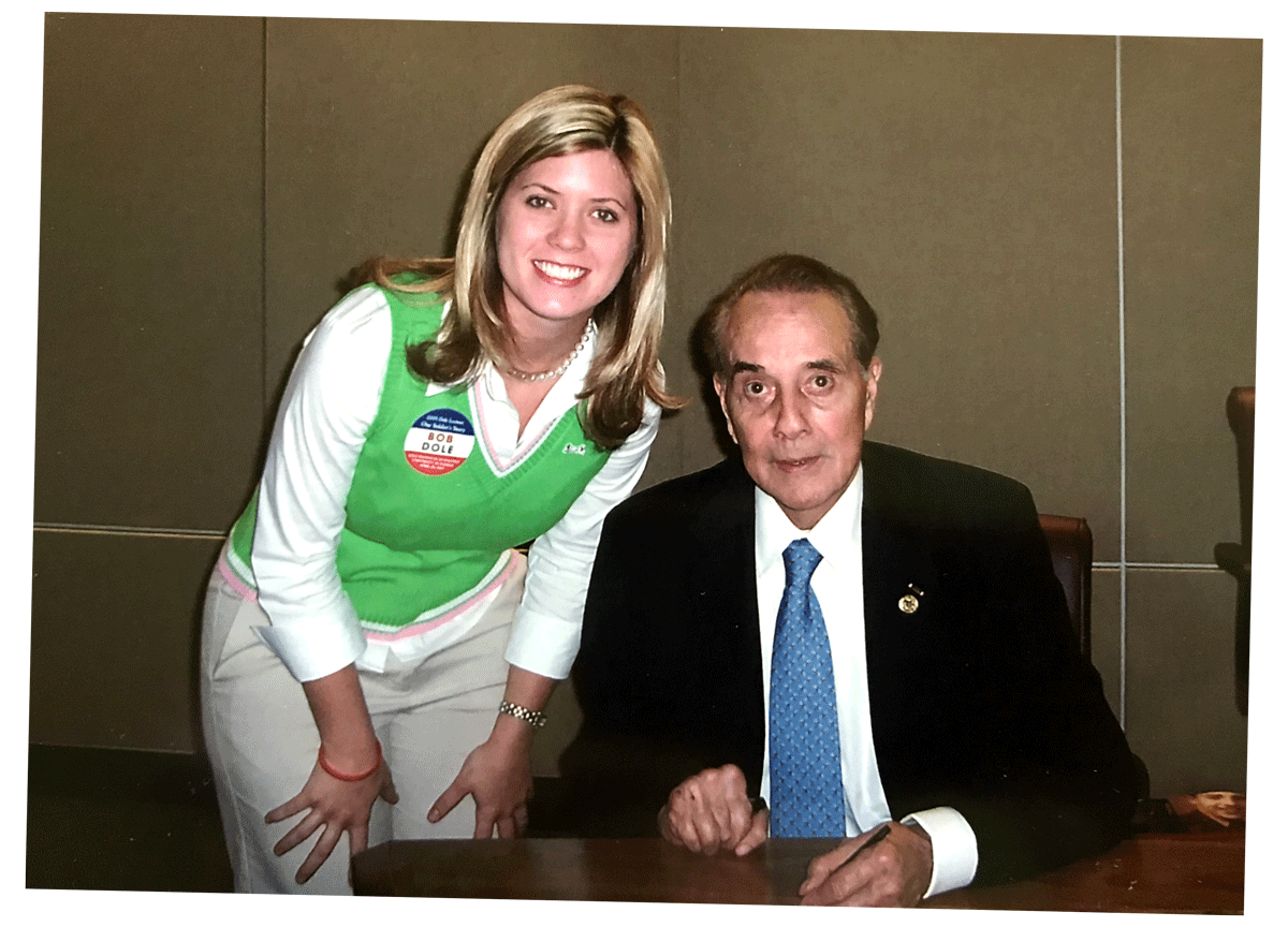 Stephanie_Meyer-Bob_Dole.gif