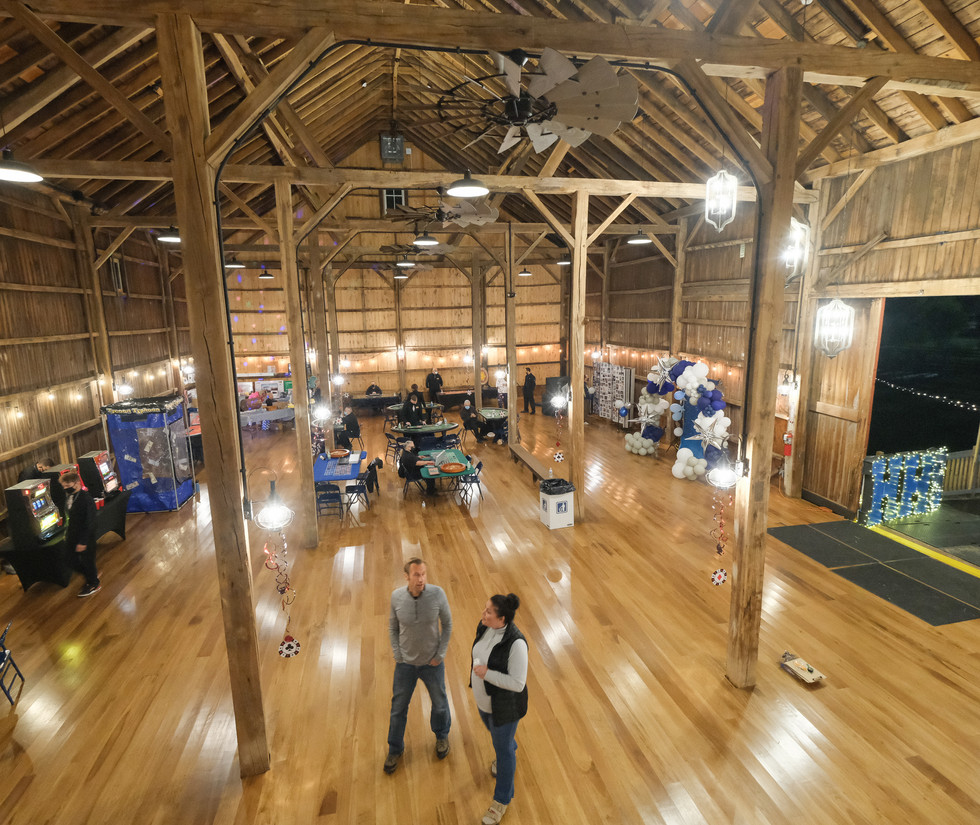 Gallery CaseBarlow Farm