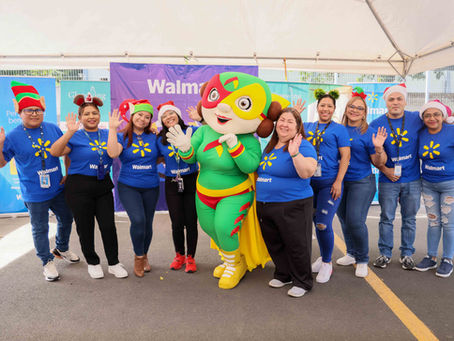 Walmart llena de su magia a niños y niñas con entregas de juguetes