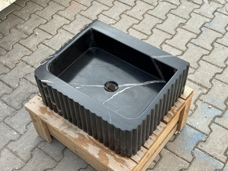 Thumbnail: Grooved Black Italian Marble Sink