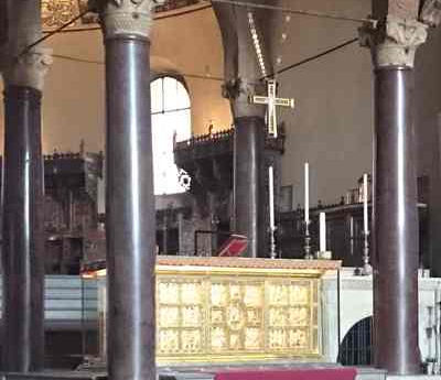 Altar de Vuolvino en San Ambrosio, en Milán