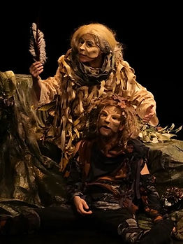 La plume talisman léguée par Zineb. Mise en scène par La Compagnie des Passeurs, 2022