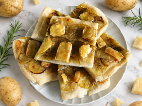 Focaccia con brie e patate