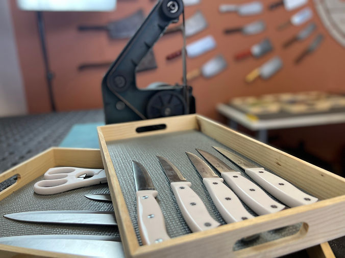 knives at shop.jpeg