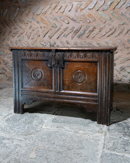 JAMES I BOARDED & JOINED OAK CHEST,
ENGLISH, CIRCA 1620