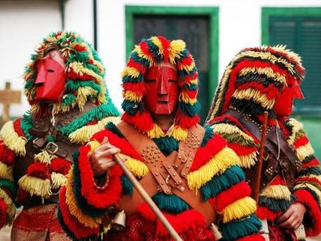 CARETOS ESPAÑOLES/ PORTUGUESES Y UKUKUS ANDINOS