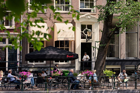 Cafe-restaurant-Luxembourg-Singel-Amsterdam-terras2.jpg