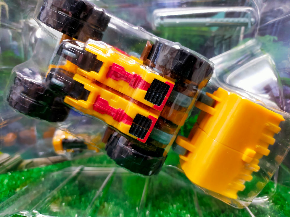 Thumbnail: Takara Galaxy Force Guardshell GC09 (Energon Landmine) opened